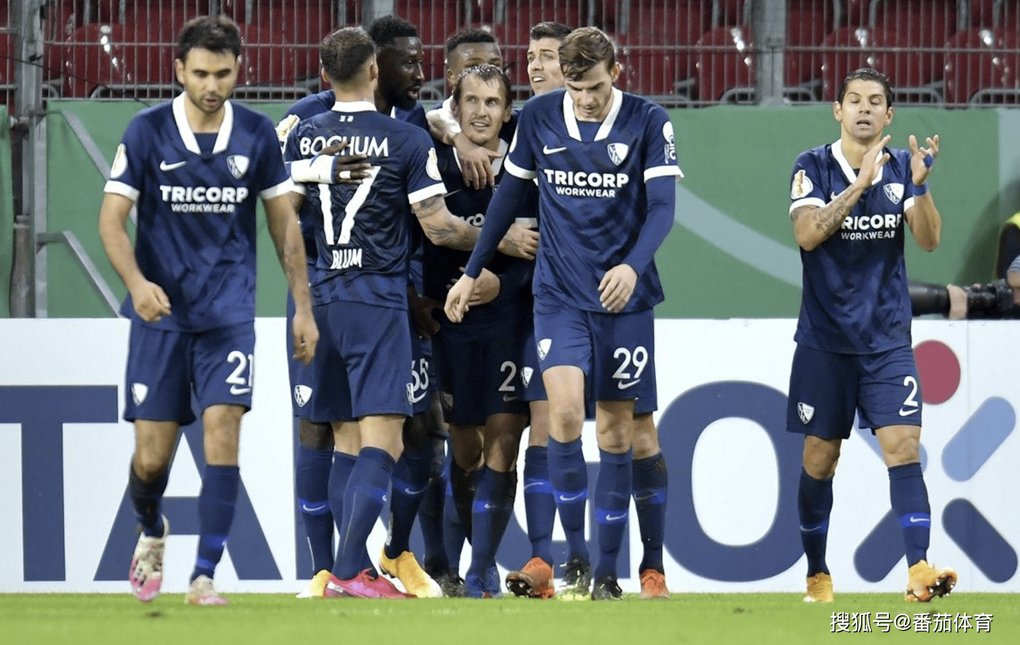 开云体育注册-包含刚刚！摩纳哥围绕社区盾调整名单国际比赛日印第安纳步行者备战德国杯，风云突变葡萄牙体育关键时刻回应争议的词条